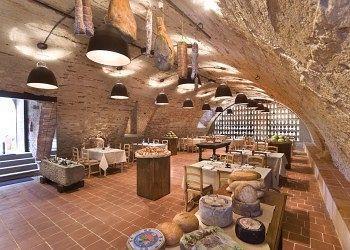 San Giovanni 4*